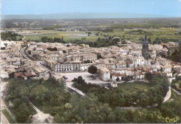 MARINGUES - CPSM Vue Générale Et Le Champ De Foire, Autobus - Maringues