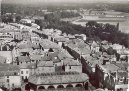 MARINGUES - CPSM La Halle Et La Grand'rue - Maringues