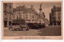 REF 154 CPA REIMS Place Drouet D'Erlon La Fontaine Voitures Anciennes Citroen - Reims