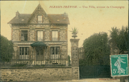 94 LE PLESSIS TREVISE / Une Villa, Avenue De Champigny / CARTE COULEUR GLACEE - Le Plessis Trevise