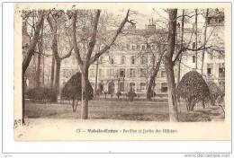 VAL DE GRACE, PAVILLON ET JARDIN DES OFFICIERS  REF 15206 - Santé, Hôpitaux