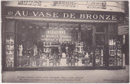 Magasin Au Vase De Bronze, 21 Avenue De L'Opéra Au Coin De La Rue Des Pyramides, Paris - Bronzes, Meubles, Objets D'Art - Arrondissement: 02