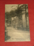 MARNEFFE  -  Ecole Française Des Pupilles  De L´Armée  - Entrée De L´ Ecole Et Conciergerie - Burdinne