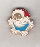 USSR Russia Old  Pin Badge - Christmas Badge - Navidad