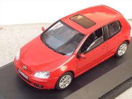 Schuco, VW Golf V, 2003, 1:43 - Schuco