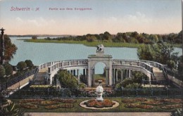 CPA SCHWERIN- CASTLE GARDEN, STATUE, STAIRS, PROMENADE - Schwerin