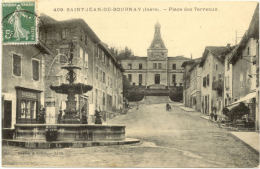 38/CPA - Saint Jean De Bournay - Place Des Terreaux - Saint-Jean-de-Bournay