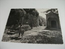 Monumento Ai Caduti Ricordando I Caduti Lapidi Delle Due Guerre Bambini  Molina Rara - Monumenti Ai Caduti