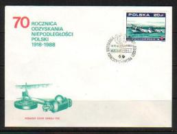 POLAND FDC 1988 70TH ANNIV OF GAINING INDEPENDENCE AFTER WW1 1918-1988 SERIES 3 PLANES FLIGHT RED CROSS ARMY MEDICAL - Guerre Mondiale (Première)