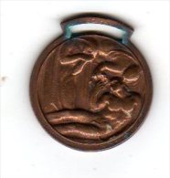 Médaille  Signée SACCHINI MILANO   (Voir Scans Recto Verso) - Other & Unclassified