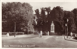 Wilhelminabrug Met Monument - Breda