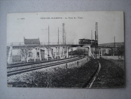 CPA 54 - NEUVES-MAISONS - PONT DU TRAM (Tram Sur Pont SNCF....) - Neuves Maisons