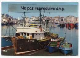 -70 - SAINT-JEAN-DE-LUZ - Le Port Et La Maison De L'Infante, Bateaux De Pêche, Grand Format, écrite, 1976, TBE, Scans... - Saint Jean De Luz