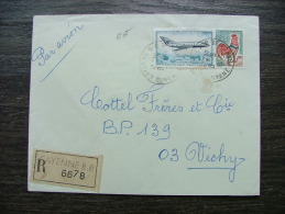 LETTRE PAR AVION RECOMMANDEE DE CAYENNE AVEC POSTE AERIENNE 1967 FRANCE  COVER - Storia Postale