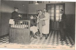 Carte Postale Ancienne INSTITUT PASTEUR SALLE DE VACCINATION - Salud, Hospitales