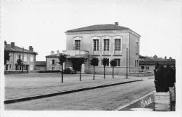 ¤¤  -  ORADOUR-sur-GLANE  -  La Mairie    -  ¤¤ - Oradour Sur Glane