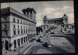 L502 Roma, Piazza Venezia E Altare Della Patria Con Auto Cars Voitures Bus Autobus - Used 1959, Ed. Fotosplendor - Altare Della Patria