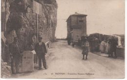 MENTON  FRONTIERE  FRANCO ITALIENNE - Police - Gendarmerie