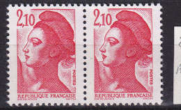 FRANCE N° 2319 2.10 ROUGE TYPE LIBERTE 2 BANDES DE PHOSPHORE A GAUCHE NEUF SANS CHARNIERE - Unused Stamps