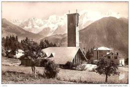 PLATEAU D'ASSY SON EGLISE ET VUE SUR LE MONT BLANC,JOLI PLAN REF15709 - Passy