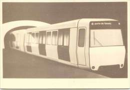 Maquette En Station Du Futur Matériel à Roues Métalliques Qui Sera Mis En Service En 1977 - Metro