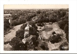 CHAILLAND. - La Vierge Et Le Calvaire. - Chailland