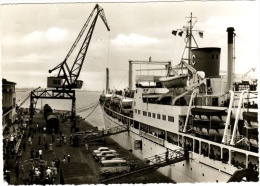 Abfahrt Seven Seas Vom Columbusbahnhof
Bremerhaven - & Boat, Old Cars - Bremerhaven