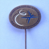 Badge Pin ZN000446 - Ice Skating Czechoslovakia Bratislava European Championships 1966 - Kunstschaatsen