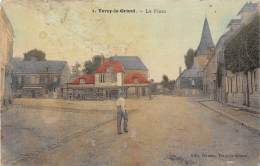 Torcy Le Grand    76     La Place  (traces De Salissures) - Sonstige & Ohne Zuordnung