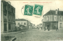 BOBIGNY - Rue De La République - Bobigny