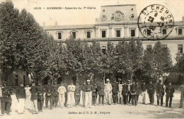 AVIGNON (84) Caserne Du 7è Genie Militaires Belle Animation - Avignon