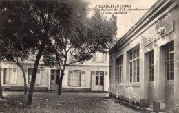 VILLEBLEVIN LES COLONIES SCOLAIRES DU 12 EME ARRONDISSEMENT LA COUR INTERIEURE REFECTOIRE - Villeblevin