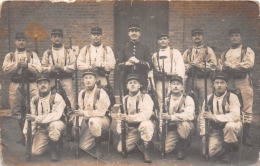 ¤¤  -   Carte Photo Militaire   -   Soldats En Manoeuvres  -  ¤¤ - Manoeuvres