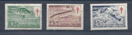 131008469   FINLANDIA  YVERT  Nº  426/8 */MH - Unused Stamps