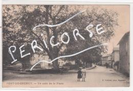 38 Pont De Cheruy  Un Coin De La Place - Pont-de-Chéruy