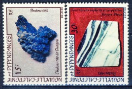 ##New Caledonia 1982. Minerals. Michel 685-86. MH(*) Hinged. - Ungebraucht