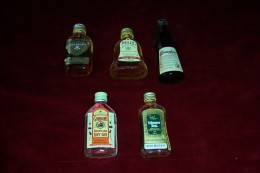 LOT DE 5 MIGNONETTES - Alcoholes
