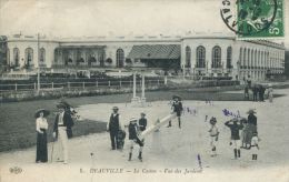 N°35587 -cpa Deauville -le Casino-vue Des Jardins- - Casino