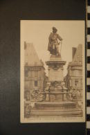 CP, 08, Charleville Statue De Charles De Gonzague N°11 Edition Speciale Mattot Brame Enfants - Charleville
