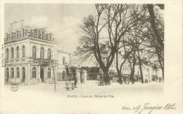 Blaye (33) : Cours De L'Hôtel De Ville - Blaye