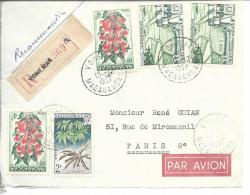 LR De Vohemar Pour Paris Timbres 343x2, 345, 346x2  1957 - Brieven En Documenten