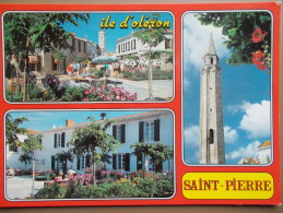 17 - ILE D´OLÉRON - SAINT-PIERRE D´ OLÉRON - La Place De L´ Hôtel De Ville - La Mairie - La Lanterne Des Morts... - Saint-Pierre-d'Oleron