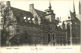 Neerpelt. - Stadhuis - Neerpelt