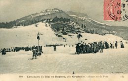 CPA 38 CONCOURS DE SKI AU SAPPEY PRES GRENOBLE SKIEURS SUR LA PISTE 1907 - Grenoble