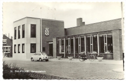 ST - PHILIPSLAND - Tholen - Zeeland - Gemeentehuis - Fotokaart - Fiat 500 - Tholen