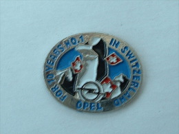 Pin´s  OPEL  -  SWITZERLAND 10 YEARS - Opel