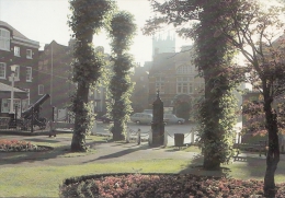 BT18076 Ludlow Castle Gardens 2 Scans - Shropshire