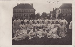 Carte Postale Photo Militaire Allemand LEIPZIG (Saxe) Lazarett-Hôpital-VOIR 2 SCANS- - Leipzig