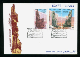 EGYPT / 1995 / THE SHAFT OF LUXOR / GODDESS HATHOR / GOD ATUM / GOD AMON WITH HOREMHEB / FDC - Cartas & Documentos