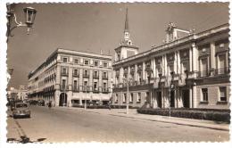 HUELVA, Andalucia,Espana:Gran Via Y Ayuntamiento; Auto 4 Ch Renault ;  Ed Sicilia; 1959 - Huelva
